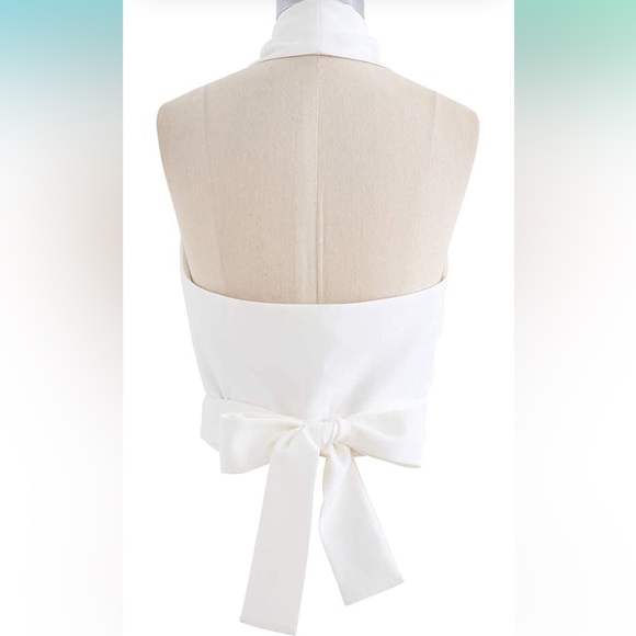 Chicwish White Sleeveless Crop Top - Picture 4 of 6